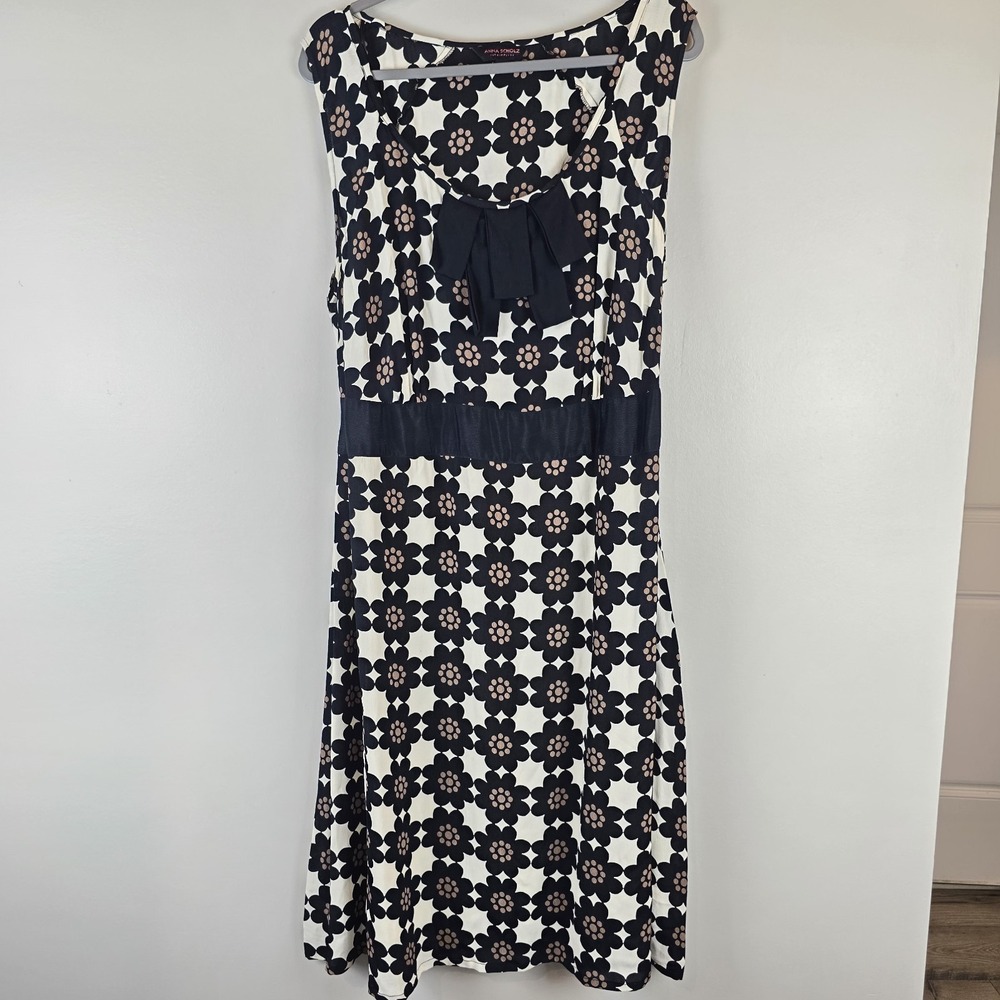 Anna Scholz Women‎ Dress Black/Beige Floral Sleeveless Round Neck Lined.D185